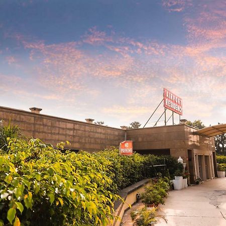Hotel Airport Residency New Delhi Exterior photo