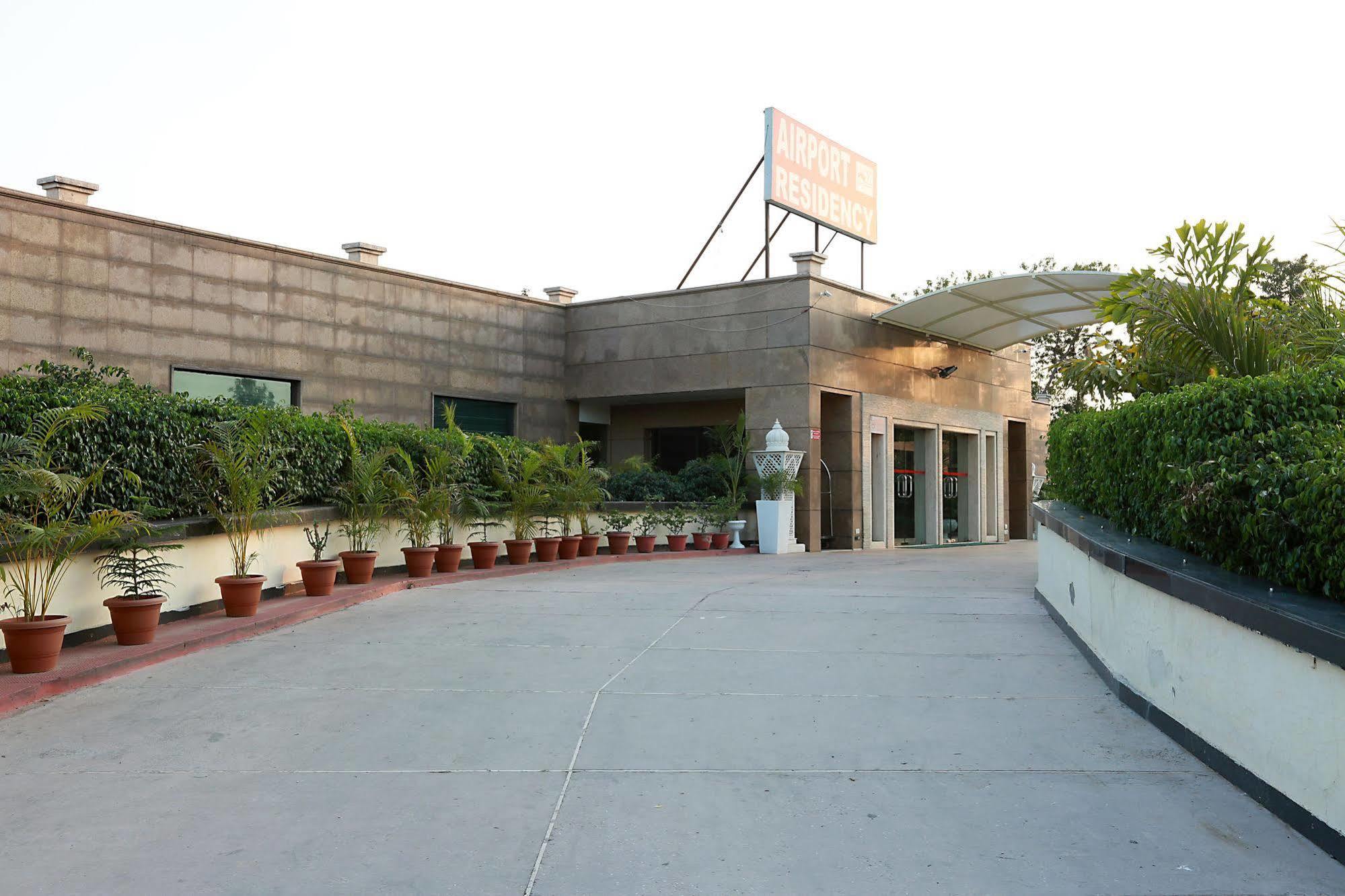 Hotel Airport Residency New Delhi Exterior photo